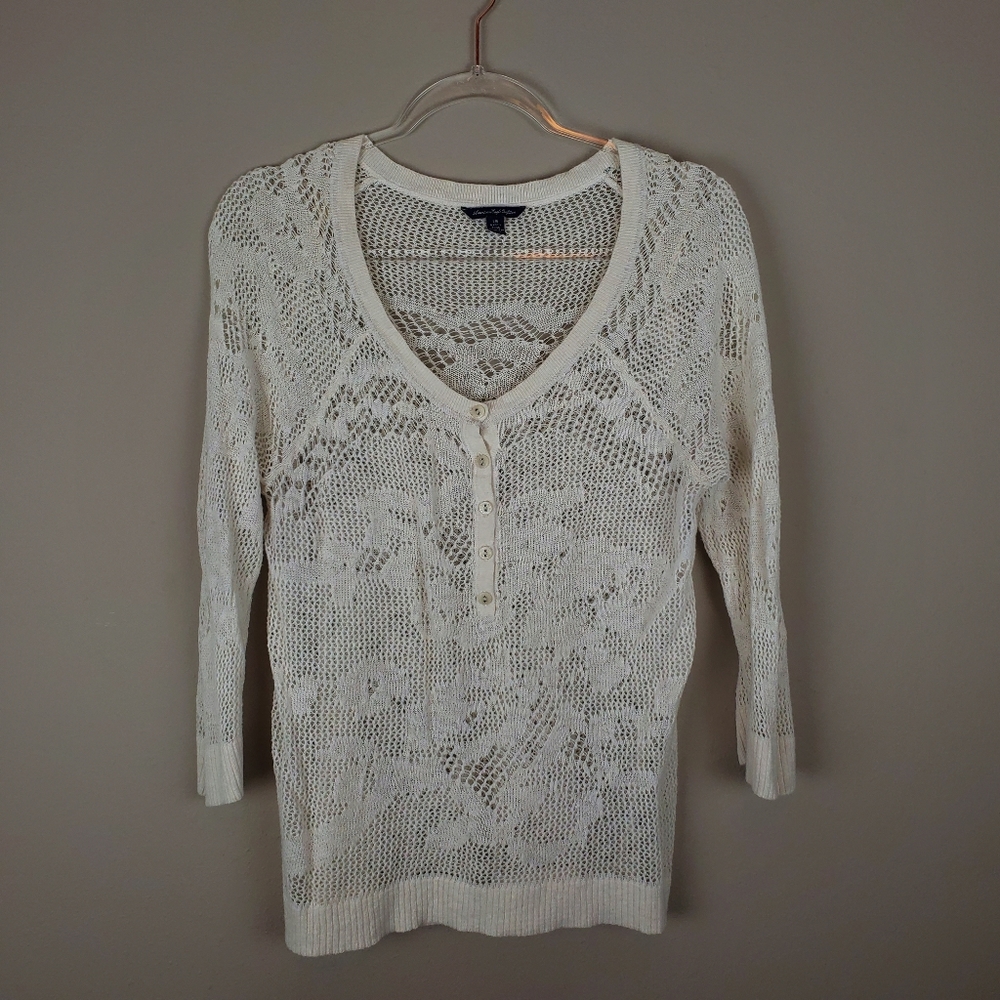 American Eagle Cream Half Sleeve Sweater
